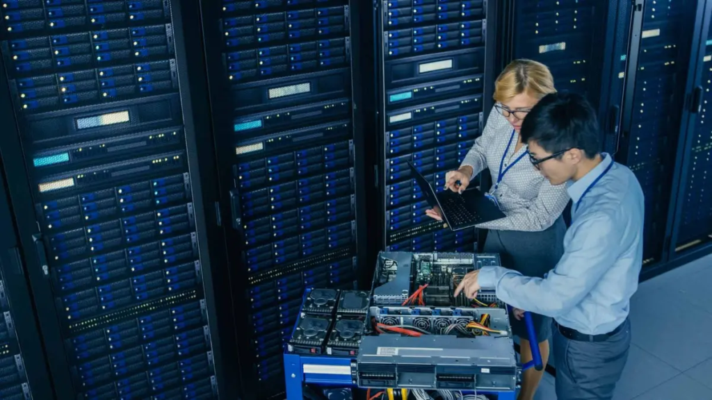 Servers & Storage 4