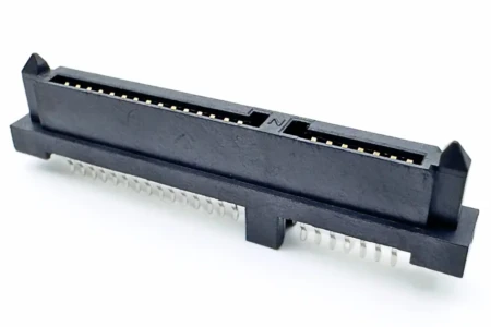 SATA 22-pin right-angle SMT receptacle DW-SAT-S22575-XXXX-01 for HDD/SSD backplanes and industrial PCs.